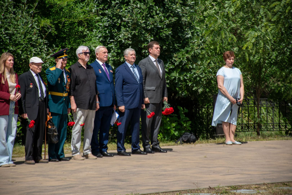 Коллектив ДСК отдал дань памяти жертвам фашизма